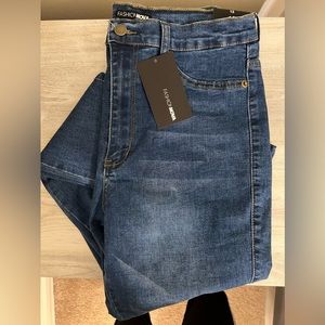 NEW Fashion Nova Jeggings/Skinny Jeans